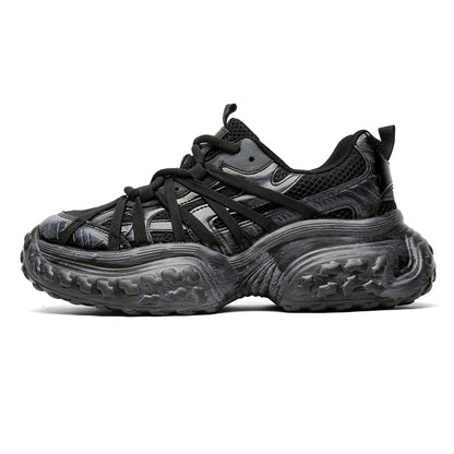 S8888 Black Tire Sneakers